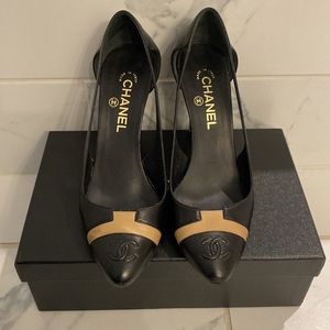 Chanel Black, Beige & Gold Heel